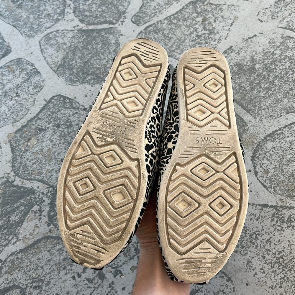 TOMS animal print - Picture 4 of 6